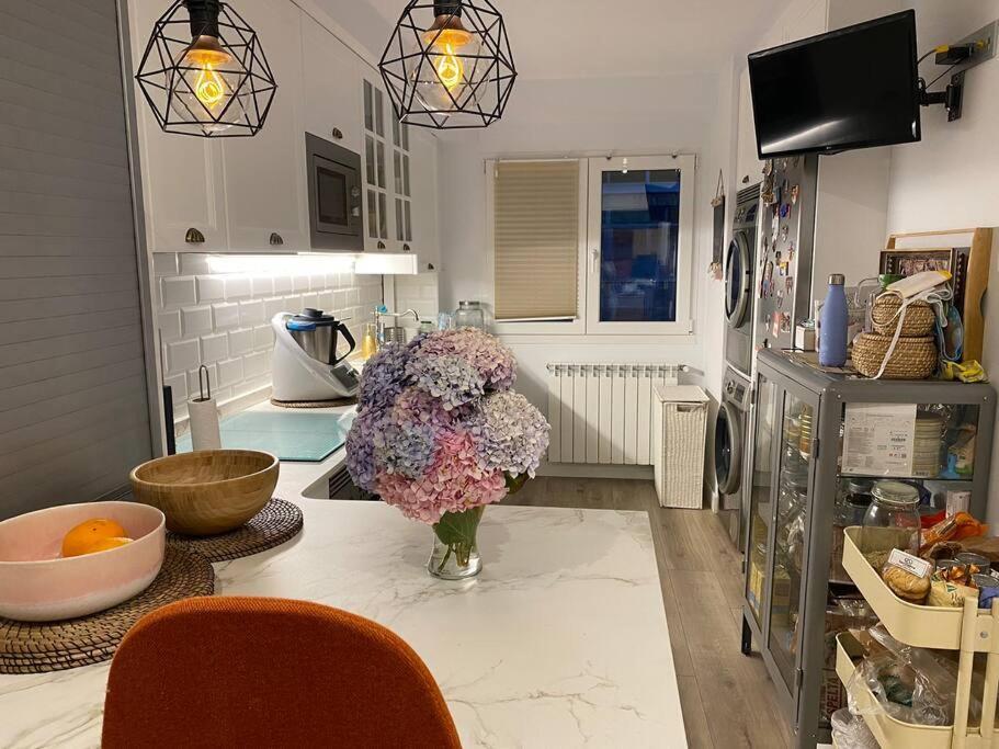 Apartamento A 100Metros De La Playa De San Lorenzo Χιχόν Εξωτερικό φωτογραφία